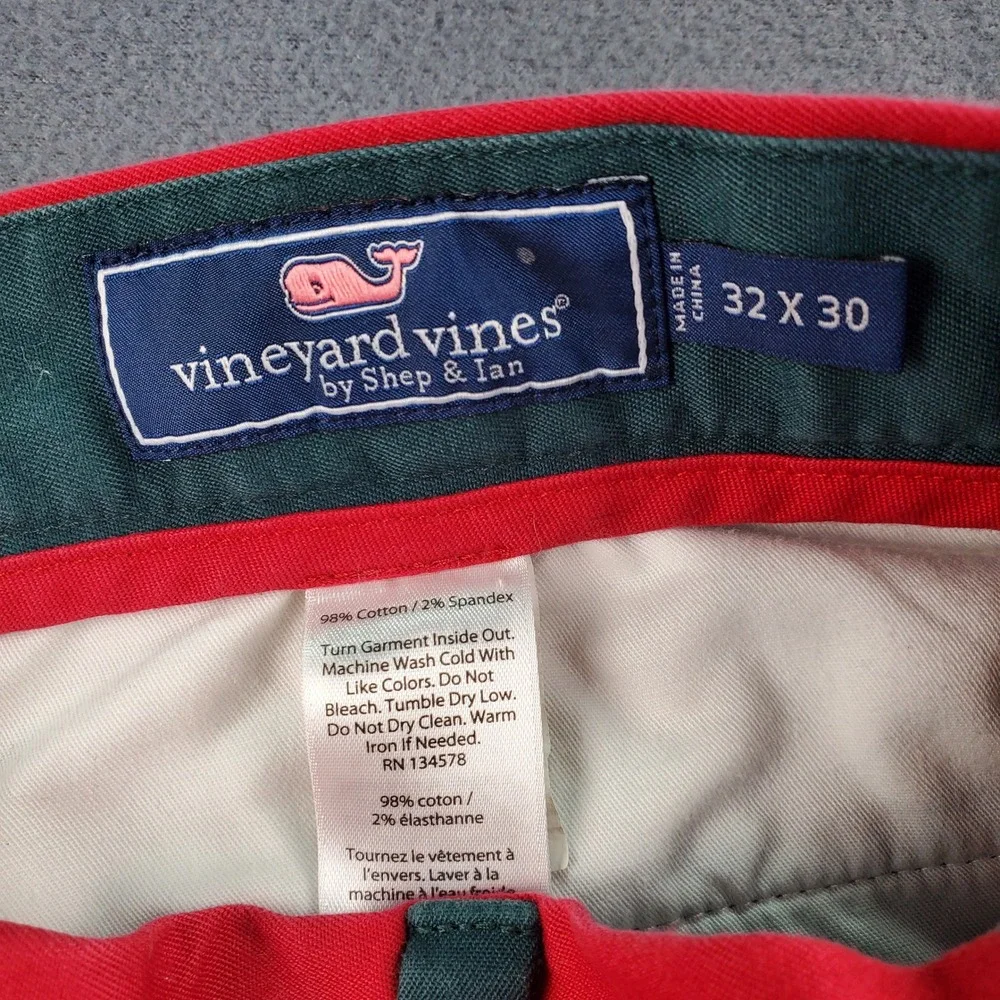 Vineyard Vines Men Two Tone Red Green Whale & Car Embroidered Chinos Pants 32x29
